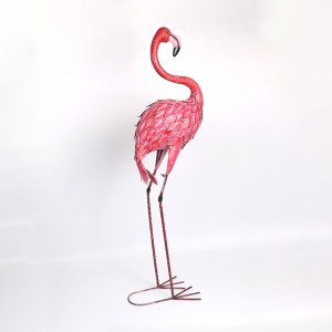 Pink Hand Painted Metal Flamingo Garden Statue for Outdoor Yard Decoration