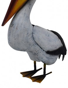 Pelican Sculpture for Garden Beautiful Cute Animal Statue Courtyard Ornament Creative Outdoor Decor